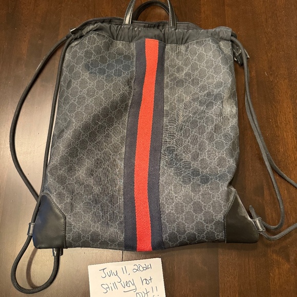 Gucci Soft GG Supreme Monogram Appia Calfskin Drawstring PLUS $200 IN ADD-ONS - Picture 1 of 10